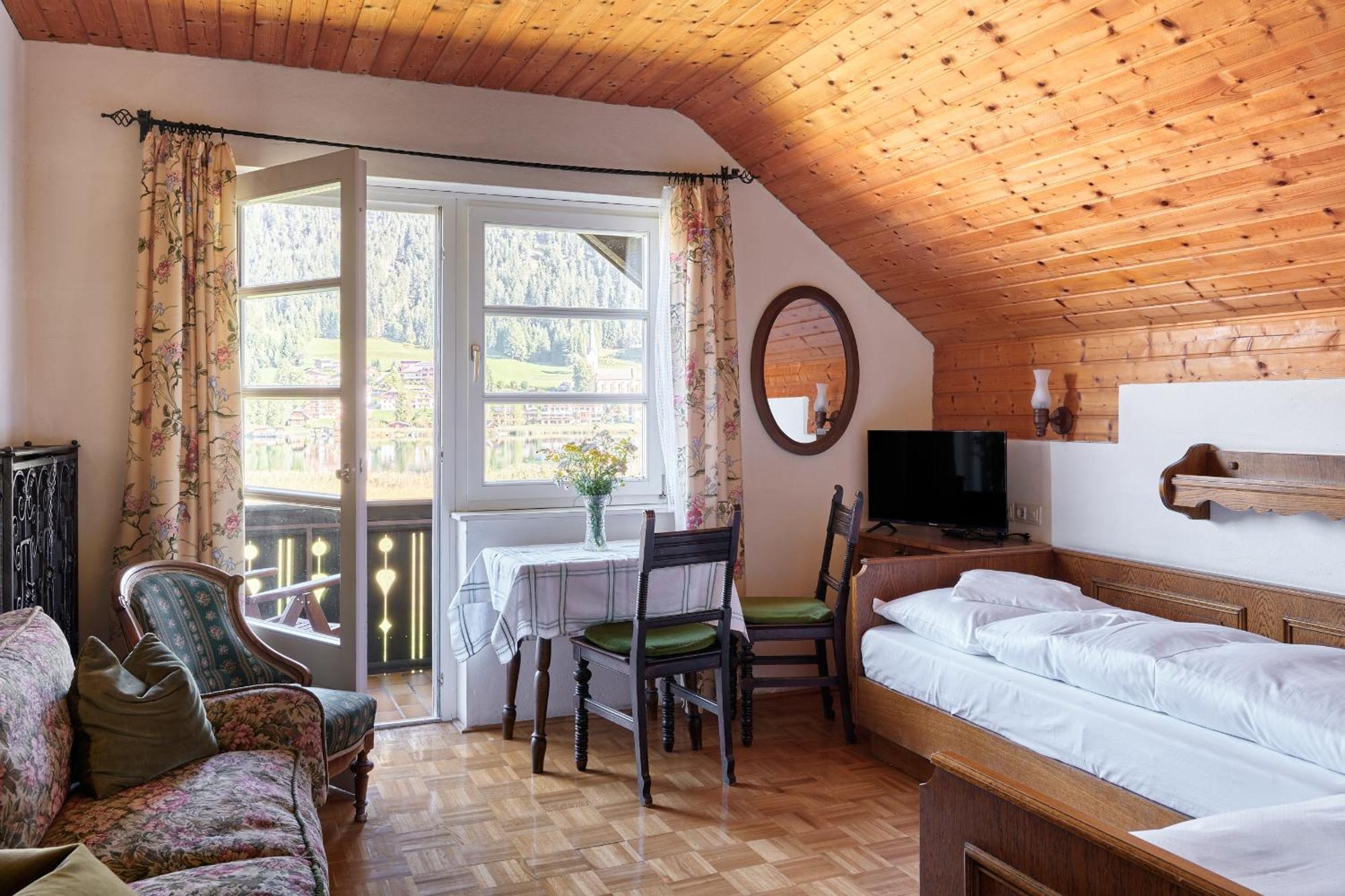 Hotel Harrida Weissensee Exteriör bild